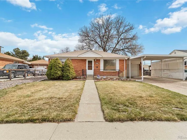 6900 Avrum Drive, Denver, CO 80221