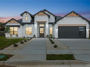 1425 S Bluebonnet St, Alton, TX 78573