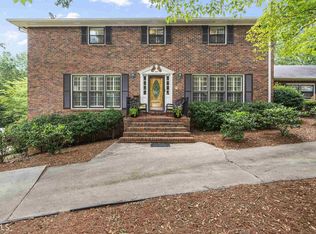 104 Maple Dr, Cartersville, GA 30120