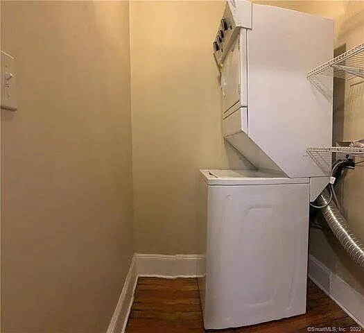 2 bed, 1.0 bath, $1,850 — Photo 3