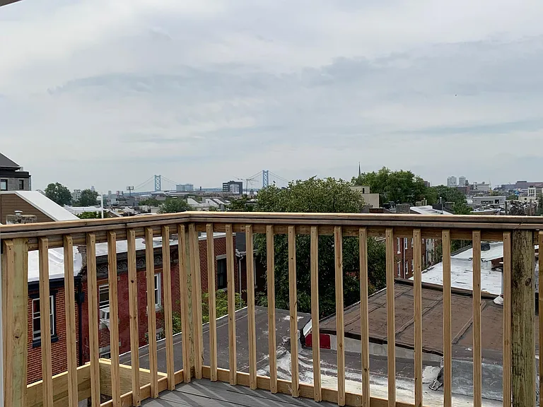 1026 N Randolph St #A — Photo 23
