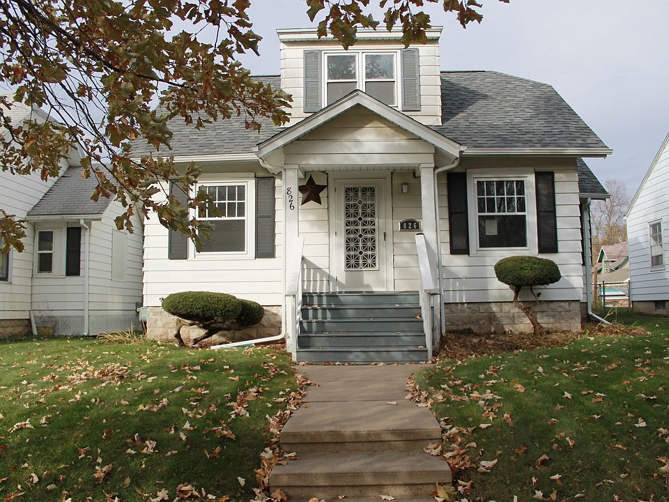826 21st Ave SW Cedar Rapids
