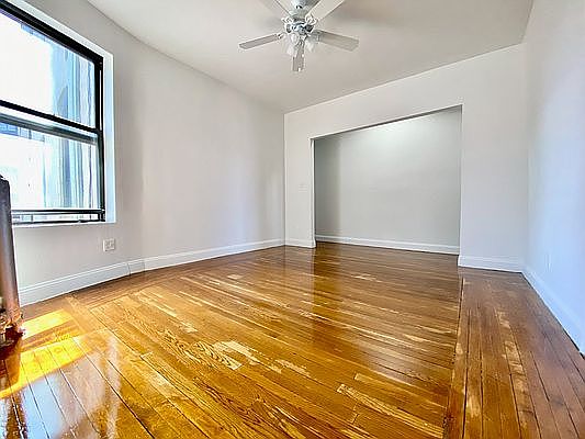 1st image of 40 W 127th St APT 22
