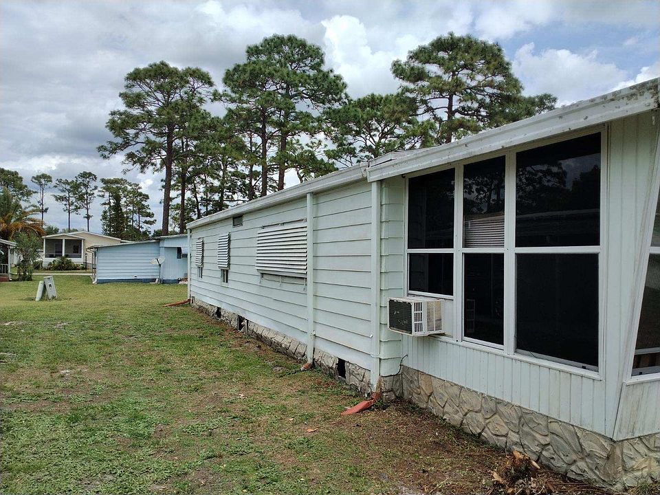 1045 Larkfield Dr Deland, FL, 32724 Apartments for Rent Zillow