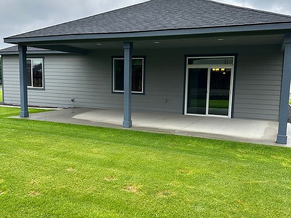 2nd image of 6550 Eagle Dr NE