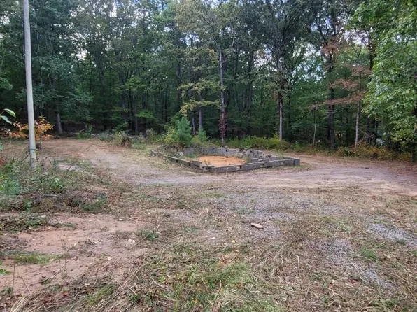 120 Peachtree Dr SE, White, GA 30184