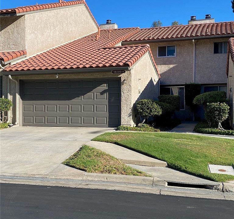 1st image of 19140 Lahey St Unit 4