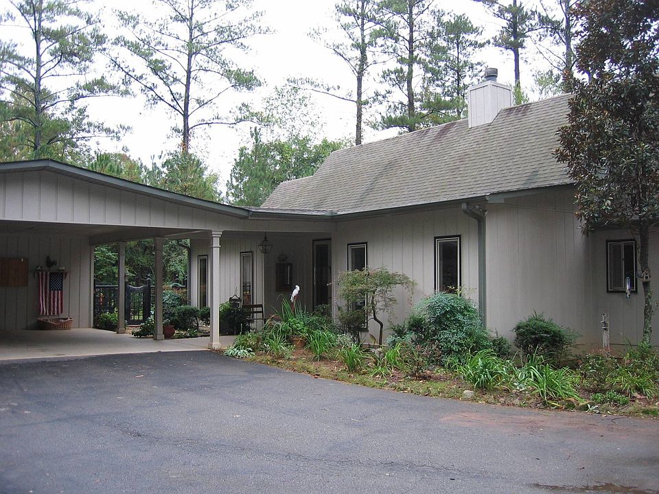Private Entrance with Front Porch