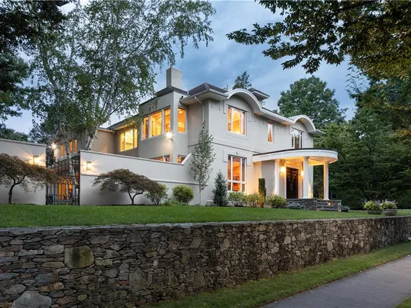 170 Blackstone Blvd, Providence, RI 02906