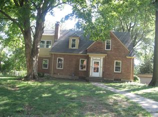 1877 E 76th Ter, Kansas City, MO 64132