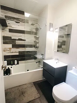 Rented by Manhattan Management LLC | media 40