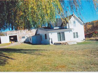 622 E Main St, La Farge, WI 54639