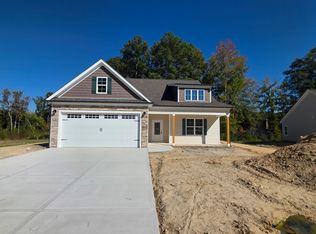 113 Hawthorne St, Louisburg, NC 27549