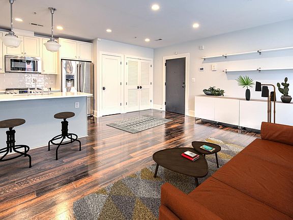 3rd image of 1514 8th St NW #4