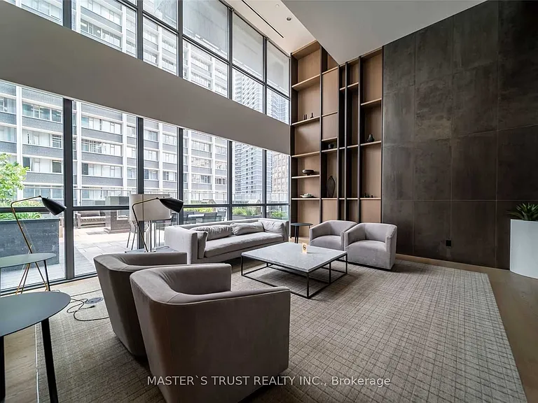 7 Grenville St #1601 — Photo 28