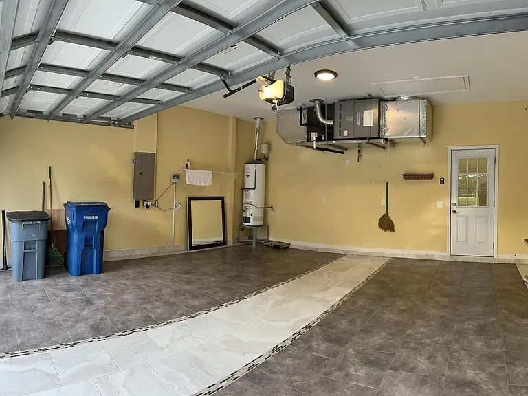 7143 Bluebell Ct — Photo 16