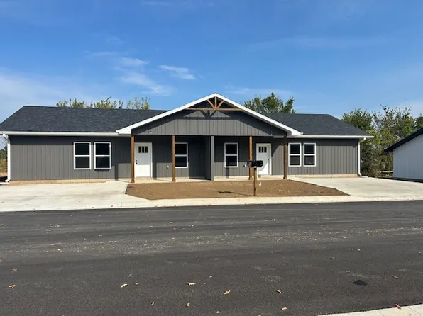 585 Panich St, Pleasant Hope, MO