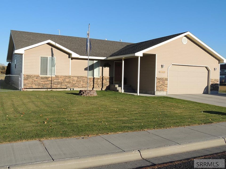 1st image of 861 Sage Dr