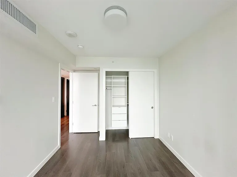 8189 Cambie St #19XX — Photo 8