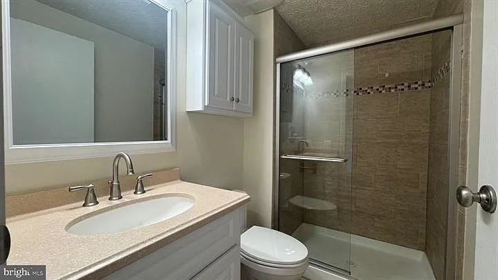 5726 Oak Fern Ct — Photo 15