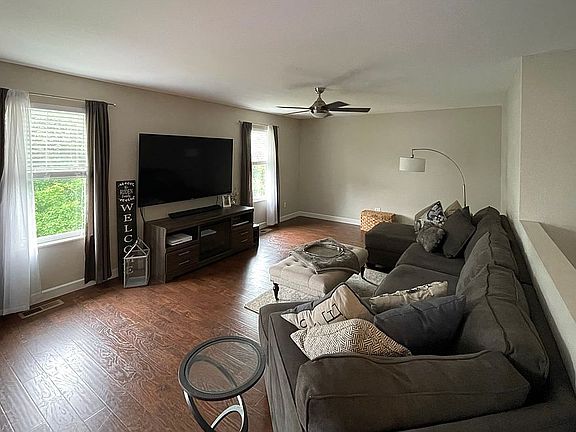 4th image of 5481 Park Pl