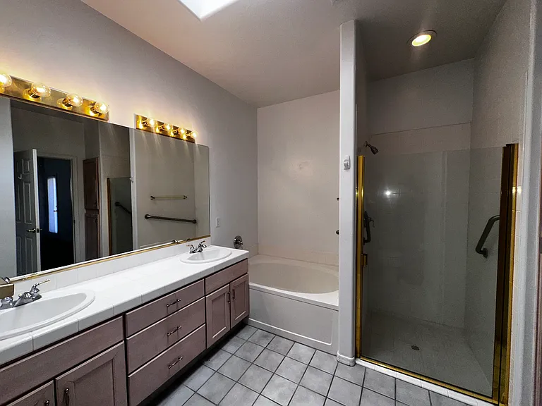 1324 W Cactus Moon Pl — Photo 11