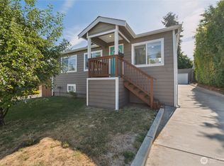 9348 54th Ave S, Seattle, WA 98118