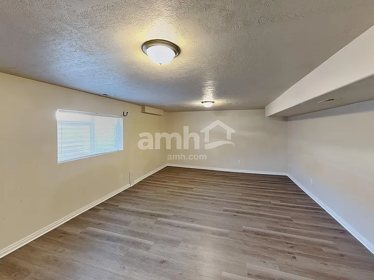 6743 S Majestic Loop Rd — Photo 9