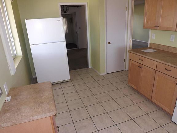 3rd image of 10544 W Kelso Dr
