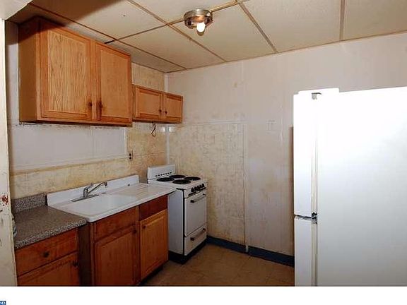 4th image of 4124 W Girard Ave
