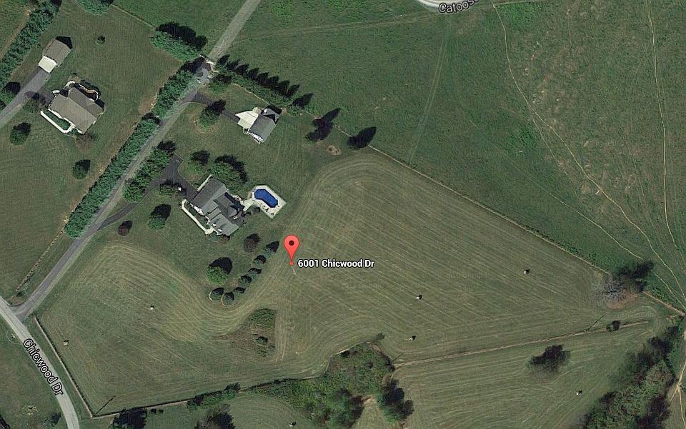 1st image of 6001 Chicwood Dr