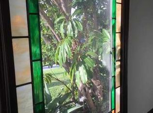 1206 Carmona Ave, Los Angeles, CA 90019