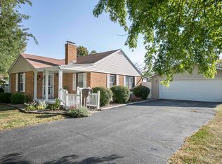 665 S Main St, Farmington, IL 61531