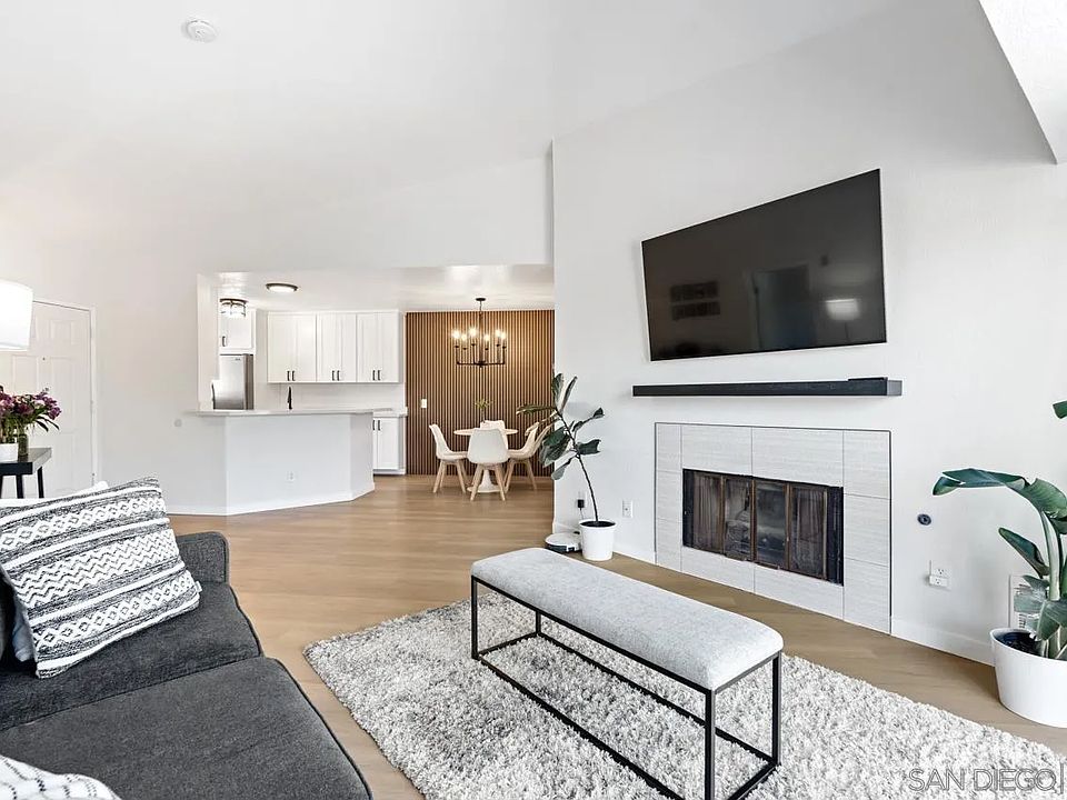 1st image of 7048 Camino Degrazia Unit 237