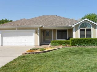 11620 N Charlotte St, Kansas City, MO 64157