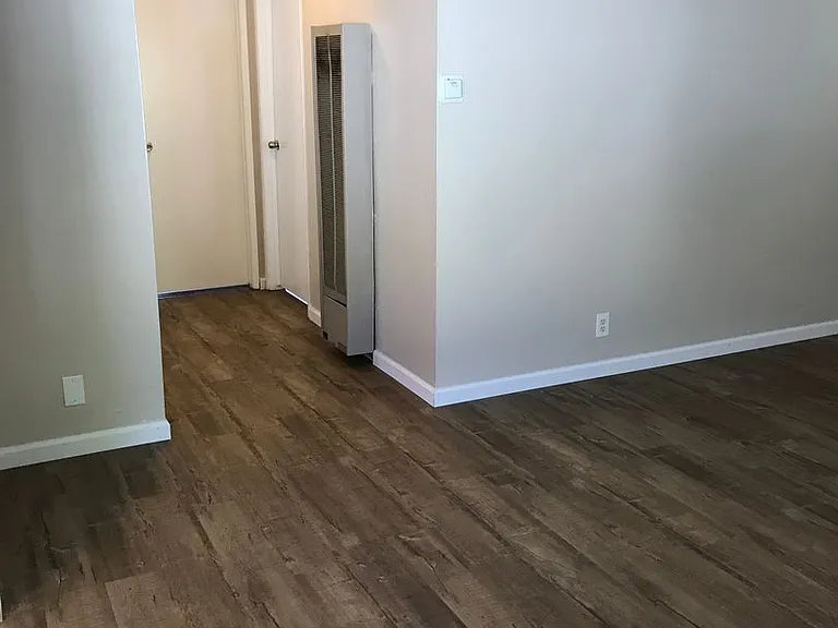 25546 Del Mar Ave — Photo 2