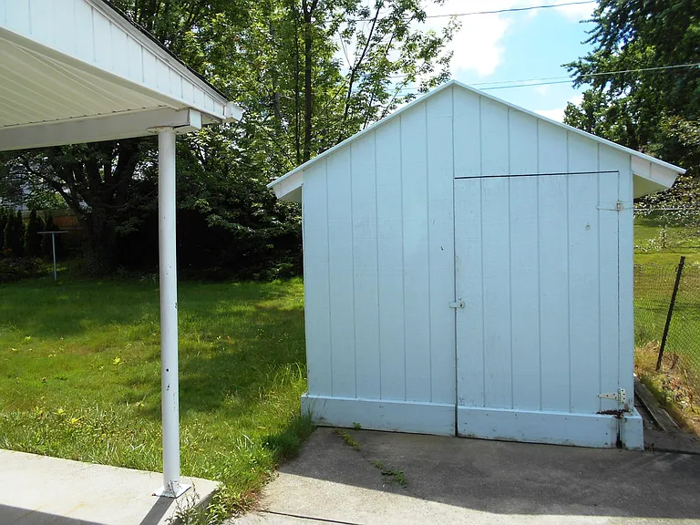 Shed