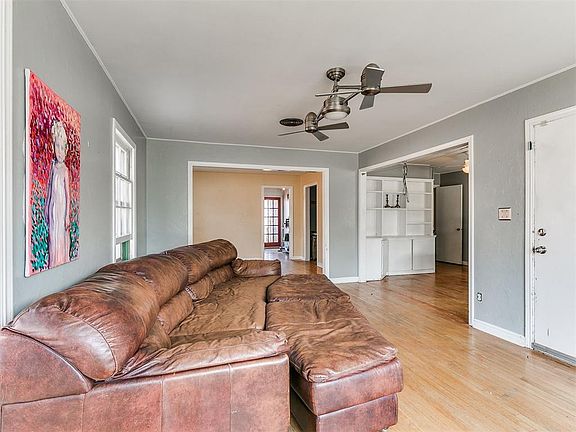 5th image of 605 NW 54th St