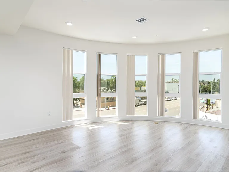Welcome to Soul Noho. Now Leasing! — Photo 30