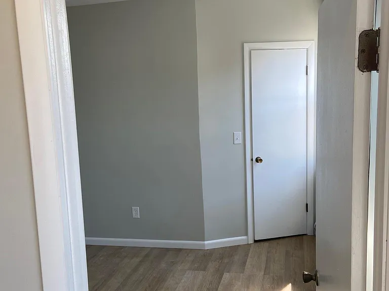 50 Cook St #2 — Photo 15