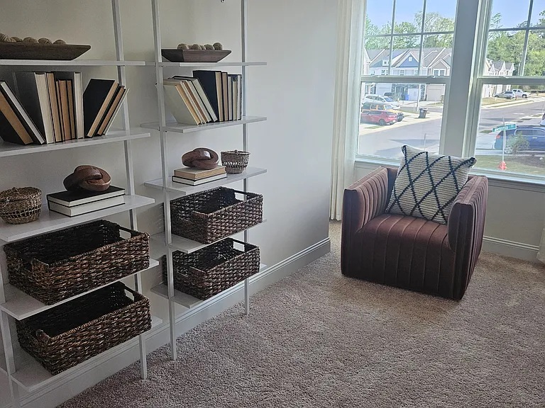 180 Hyacinth Ln — Photo 18