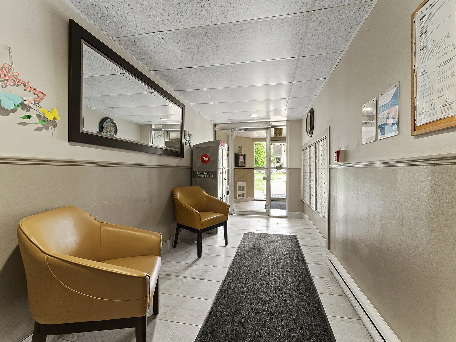 Rivershore Tower Apartments — Photo 3