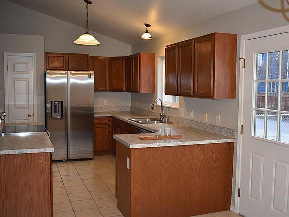 5th image of 2870 Flynn Ln