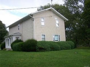 7136 Court Rd, Pavilion, NY 14525