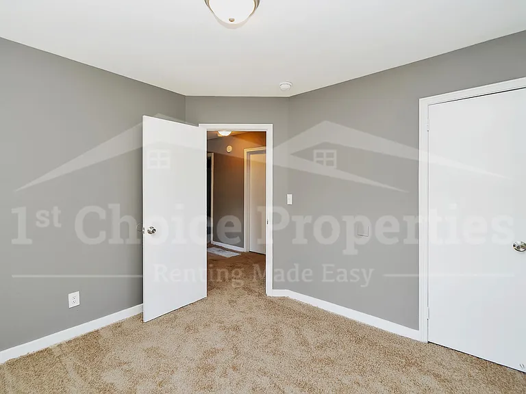 1301 5th Pl NW — Photo 18