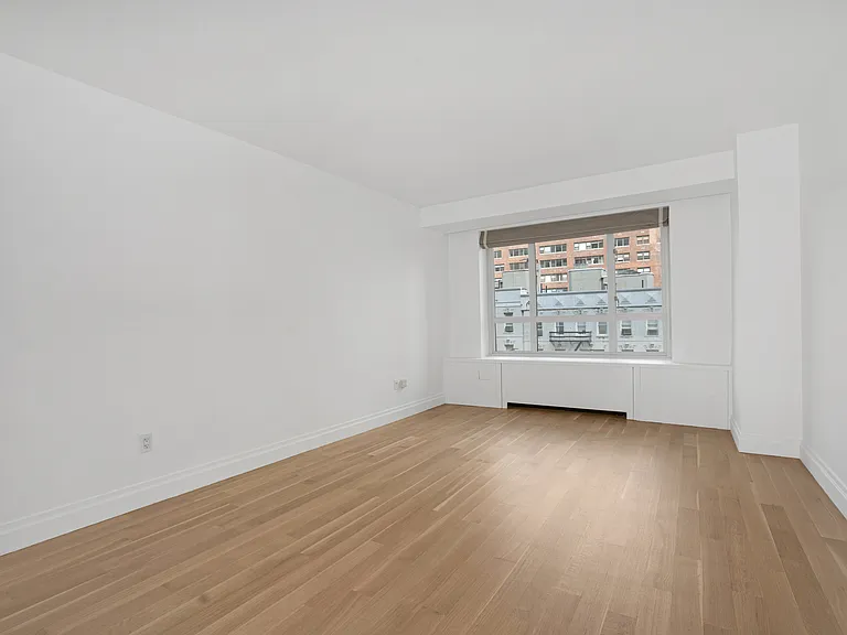 200 E 66th St #C702 — Photo 8