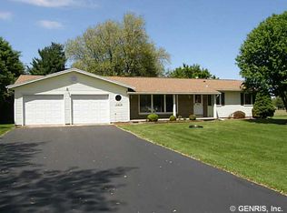 17275 Sand Rd, Kendall, NY 14476