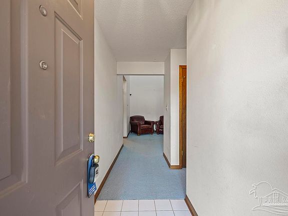3rd image of 8422 Harbour Square Dr