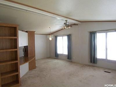 2nd image of 10 Maple Dr