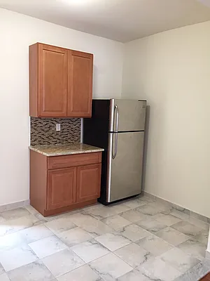 Rented by Page Real Estate | media 14